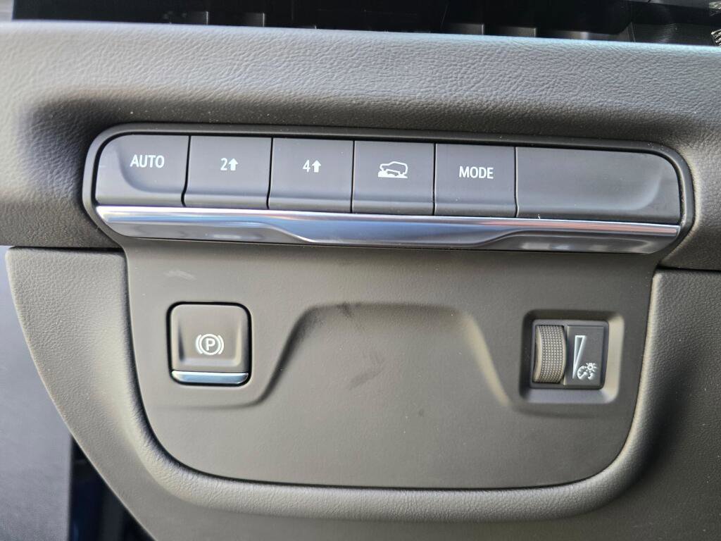 New 2026 Cadillac Escalade 4WD image 36