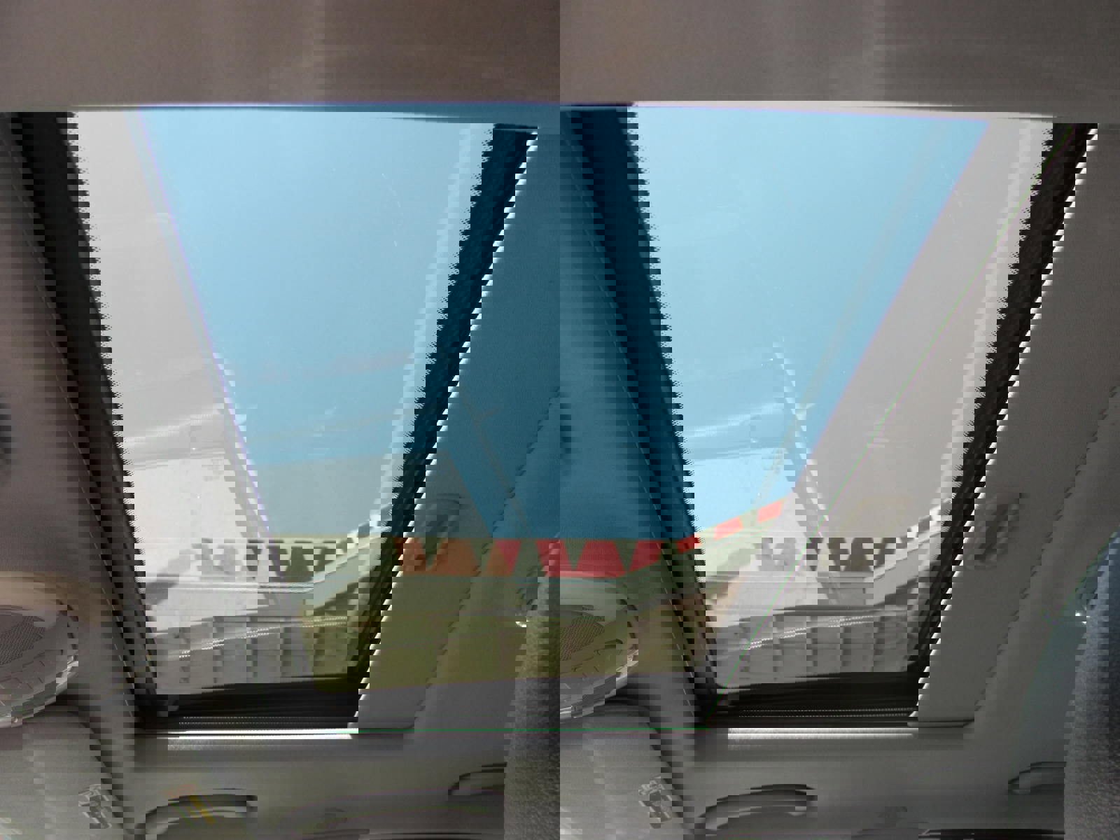 Used 2006 Mercedes-Benz E 350 Sedan image 15