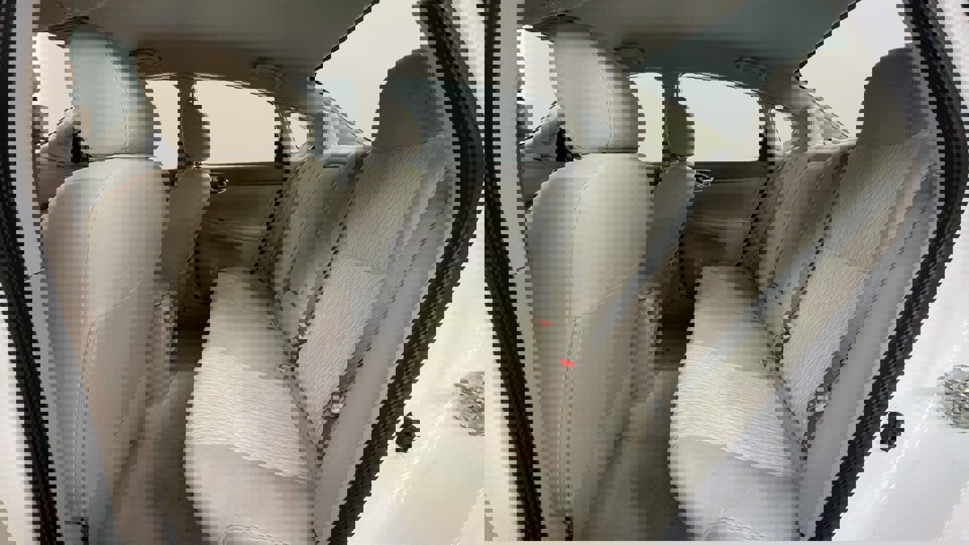 Used 2014 Nissan Sentra SV image 33