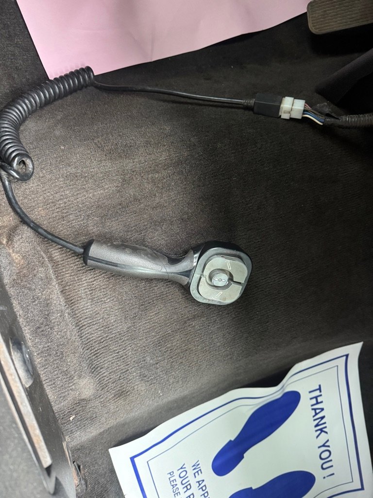 Used 2012 Chevrolet Silverado 2500 LT w/ Interior Plus Package image 10