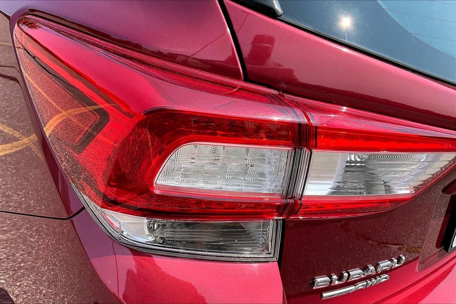 Used 2018 Subaru Impreza 2.0i Premium w/ Eyesight & BSD & Rcta AWD/4WD image 28