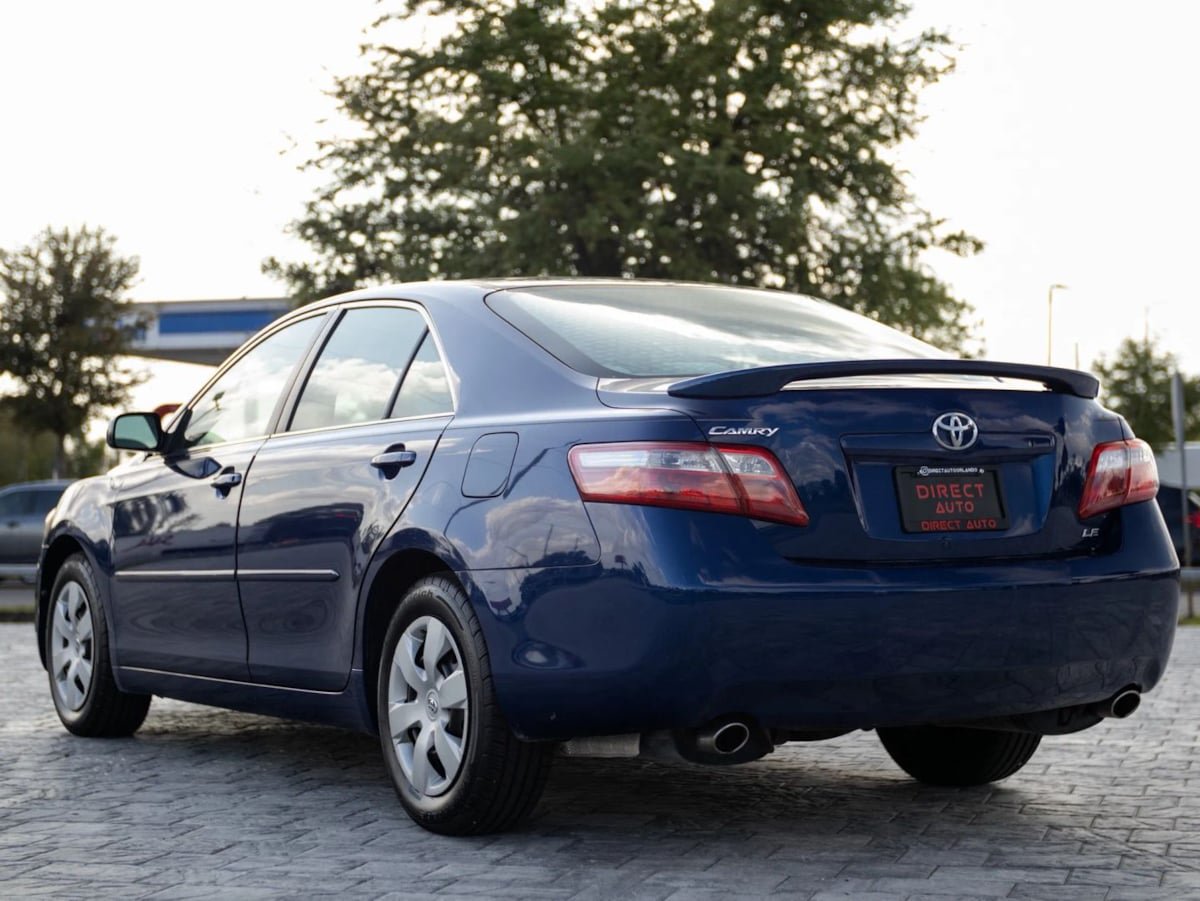 Used 2007 Toyota Camry XLE FWD image 6