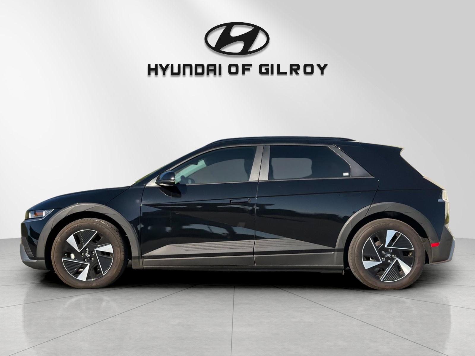 Used 2025 Hyundai Ioniq 5 SEL RWD image 2