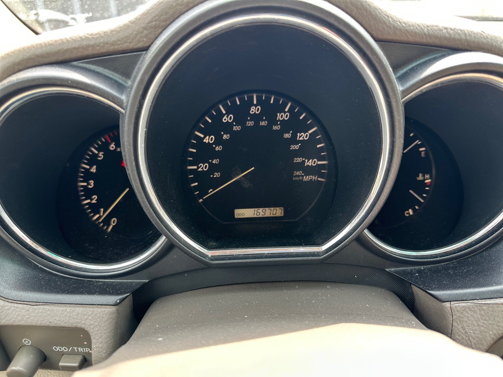 Used 2004 Lexus RX 330 AWD image 22
