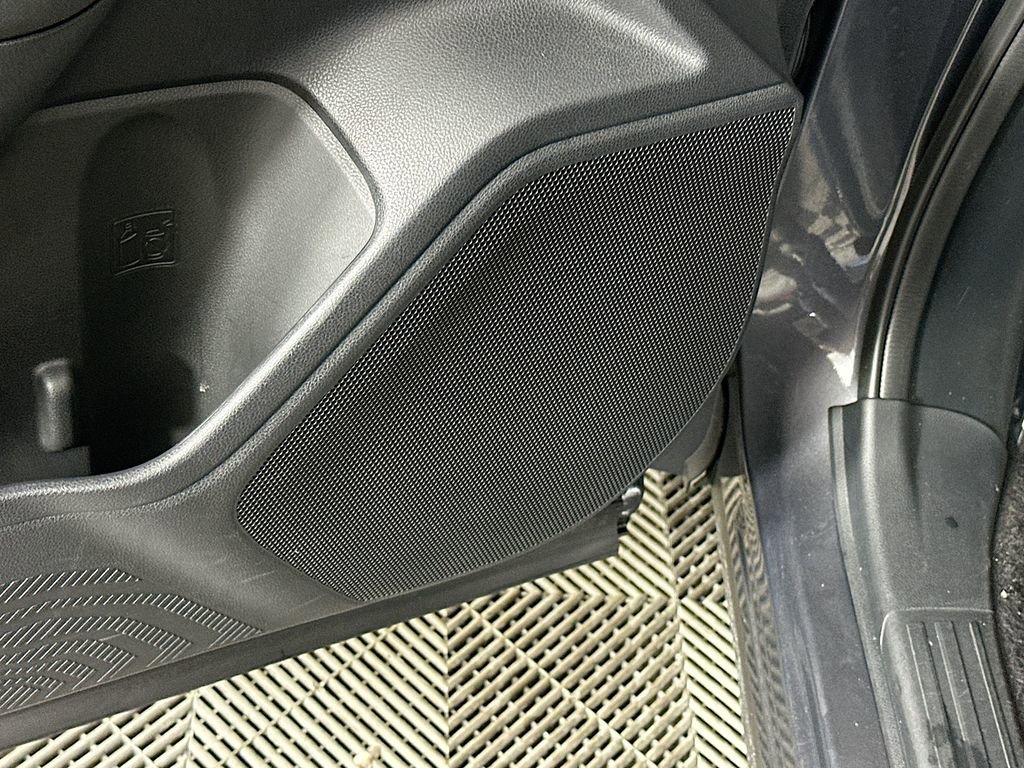 Certified 2025 Subaru Forester Premium image 25