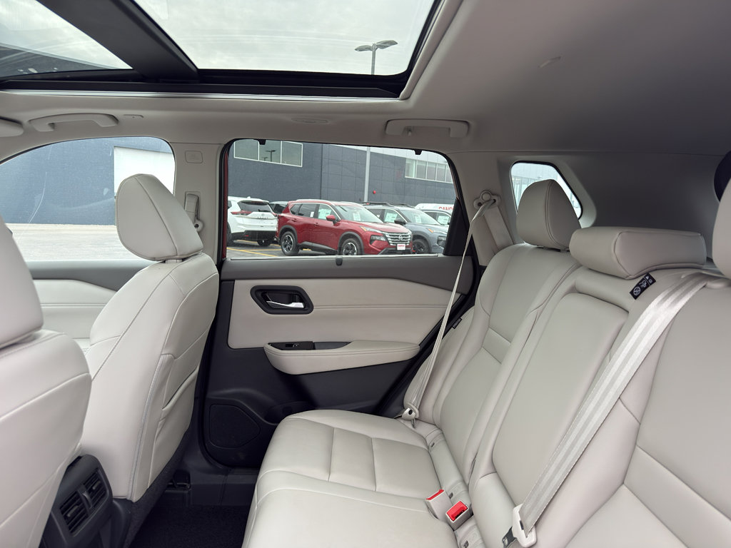 Certified 2023 Nissan Rogue SL w/ SL Premium Package image 33