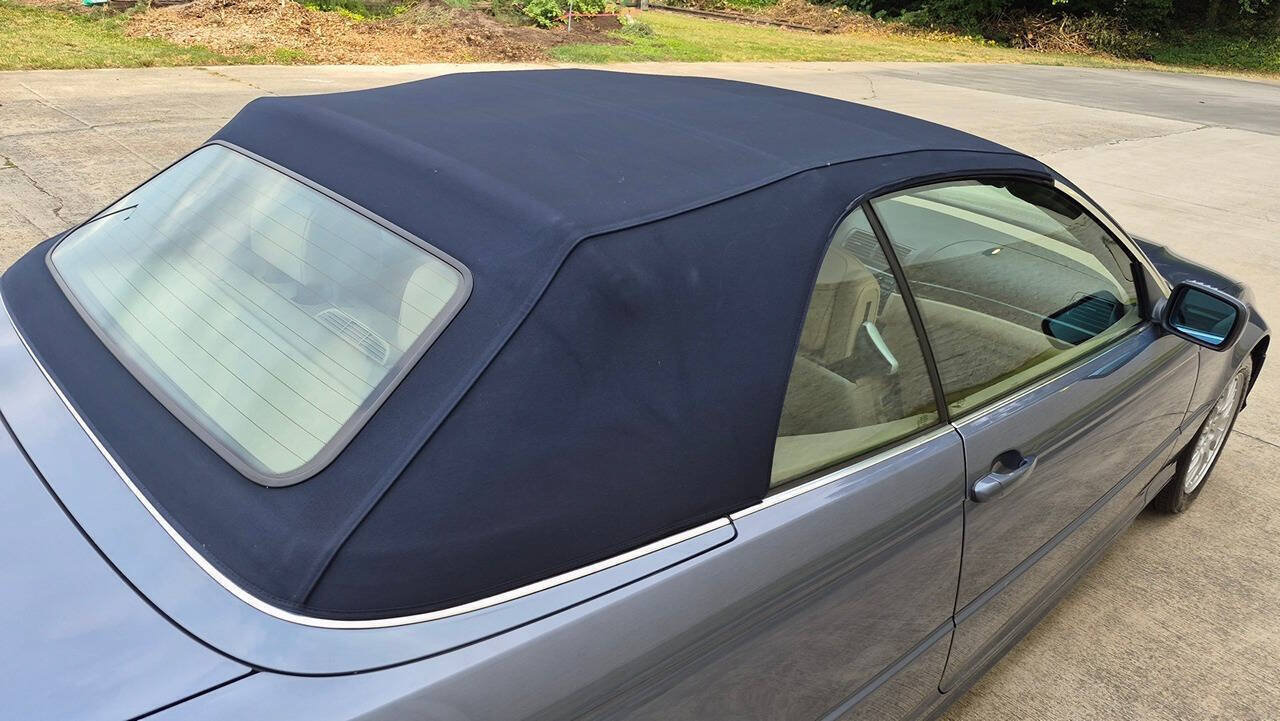 Used 2005 BMW 325Ci Convertible RWD image 17