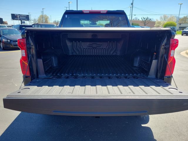 Used 2024 Chevrolet Silverado 1500 LT AWD/4WD image 5