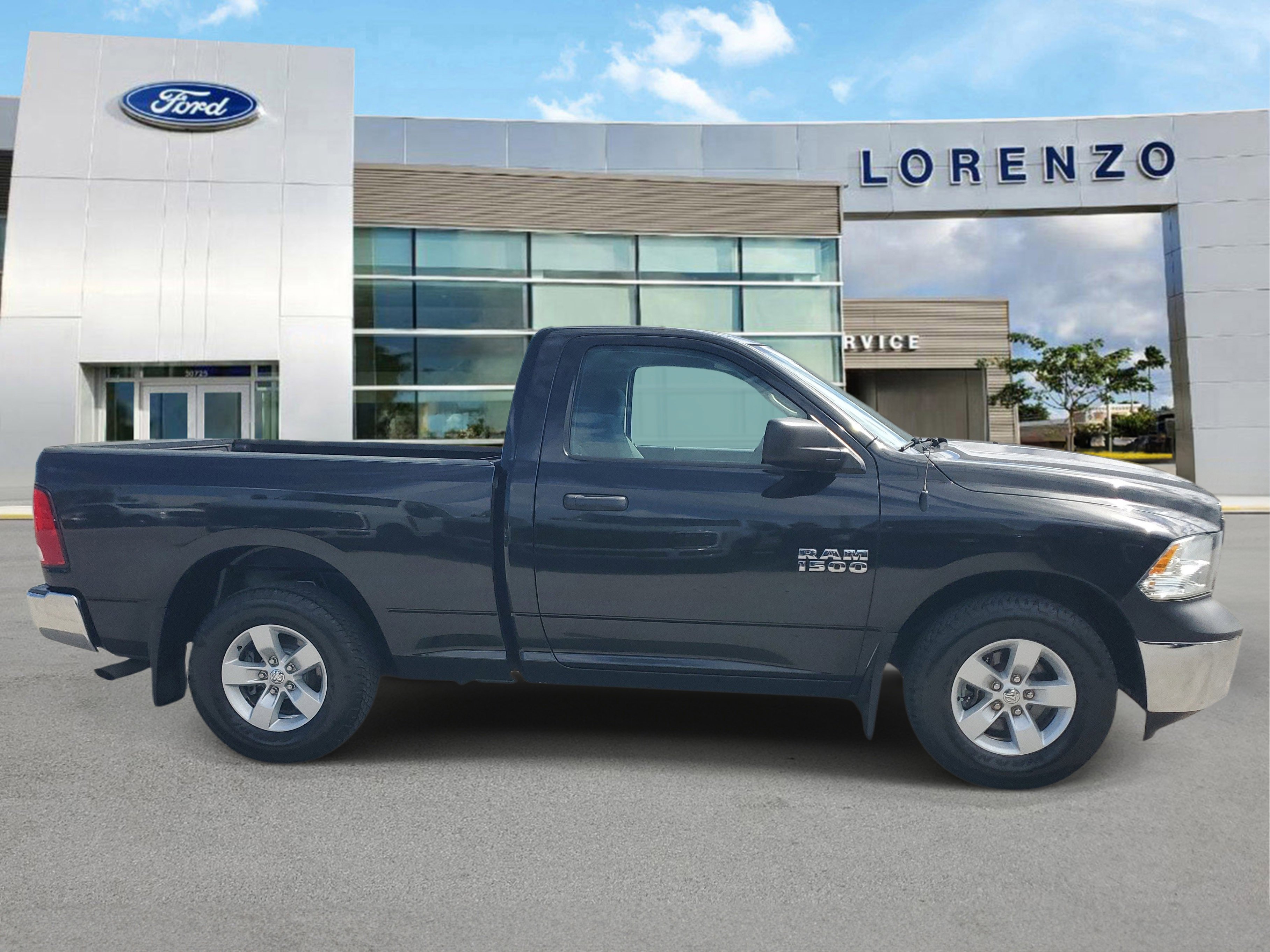 Used 2017 RAM 1500 Tradesman w/ Power & Remote Entry Group image 4