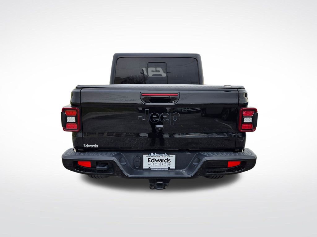 Used 2021 Jeep Gladiator Overland image 4