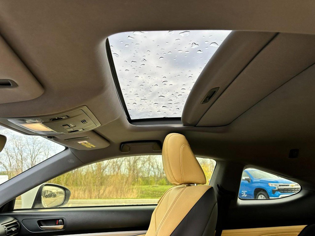 Used 2015 Lexus RC 350 AWD w/ Navigation System Package image 10