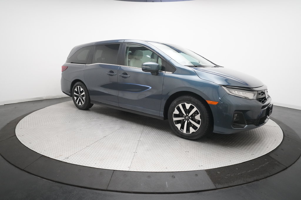 Certified 2025 Honda Odyssey EX-L image 37