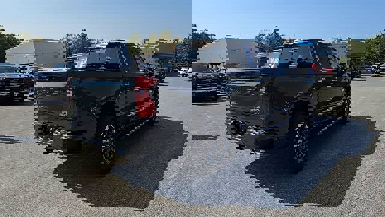 New 2026 Chevrolet Silverado 1500 High Country w/ Technology Package image 44