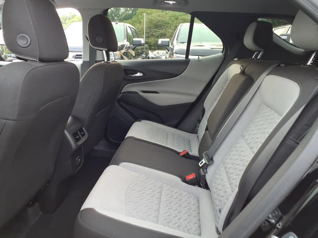 Certified 2024 Chevrolet Equinox LS w/ LS Convenience Package FWD image 14