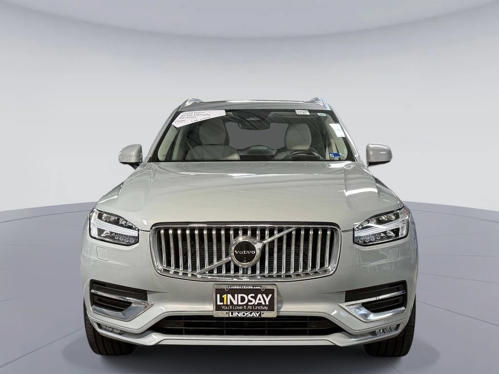 Used 2024 Volvo XC90 B6 Ultimate w/ Protection Package Premier AWD/4WD image 8