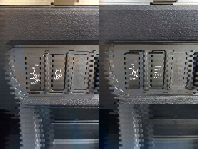 Used 2022 Toyota Tacoma SR5 image 34