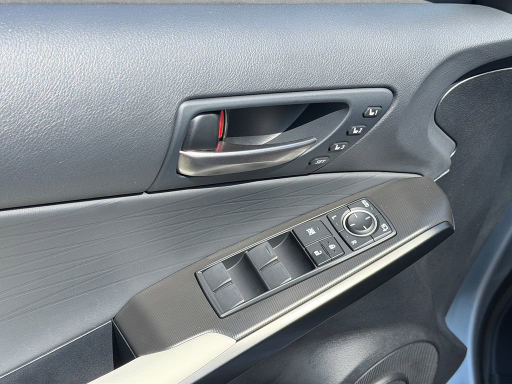 Certified 2025 Lexus IS 350 F Sport w/ Accessory Package image 15