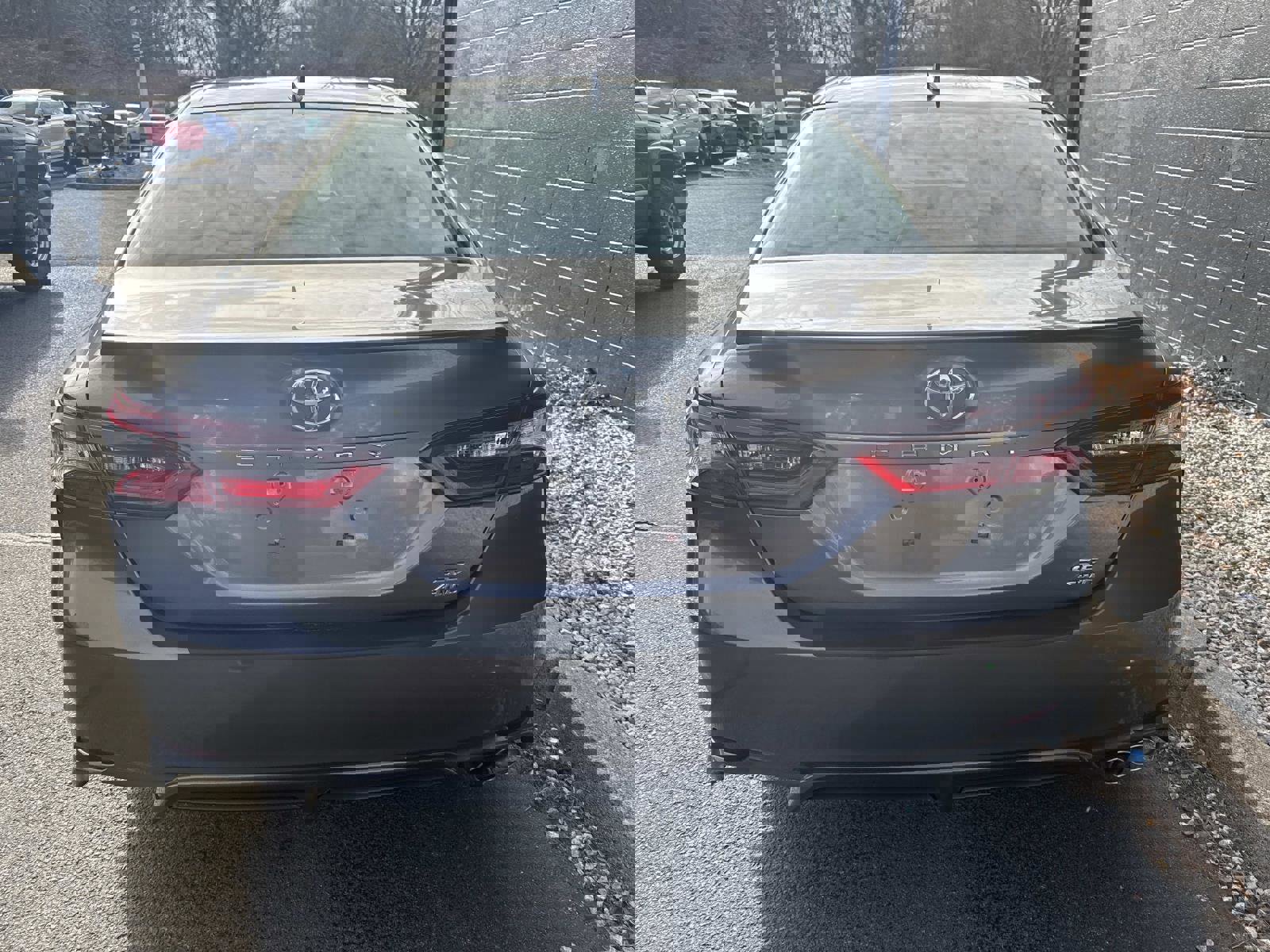 Used 2023 Toyota Camry SE w/ Cold Weather Package image 8