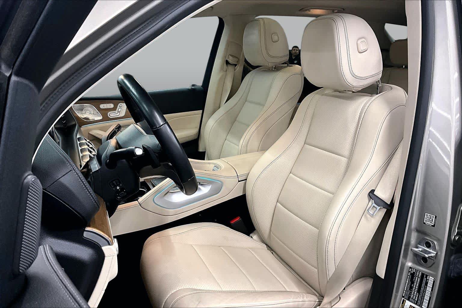 Used 2021 Mercedes-Benz GLE 350 4MATIC image 7