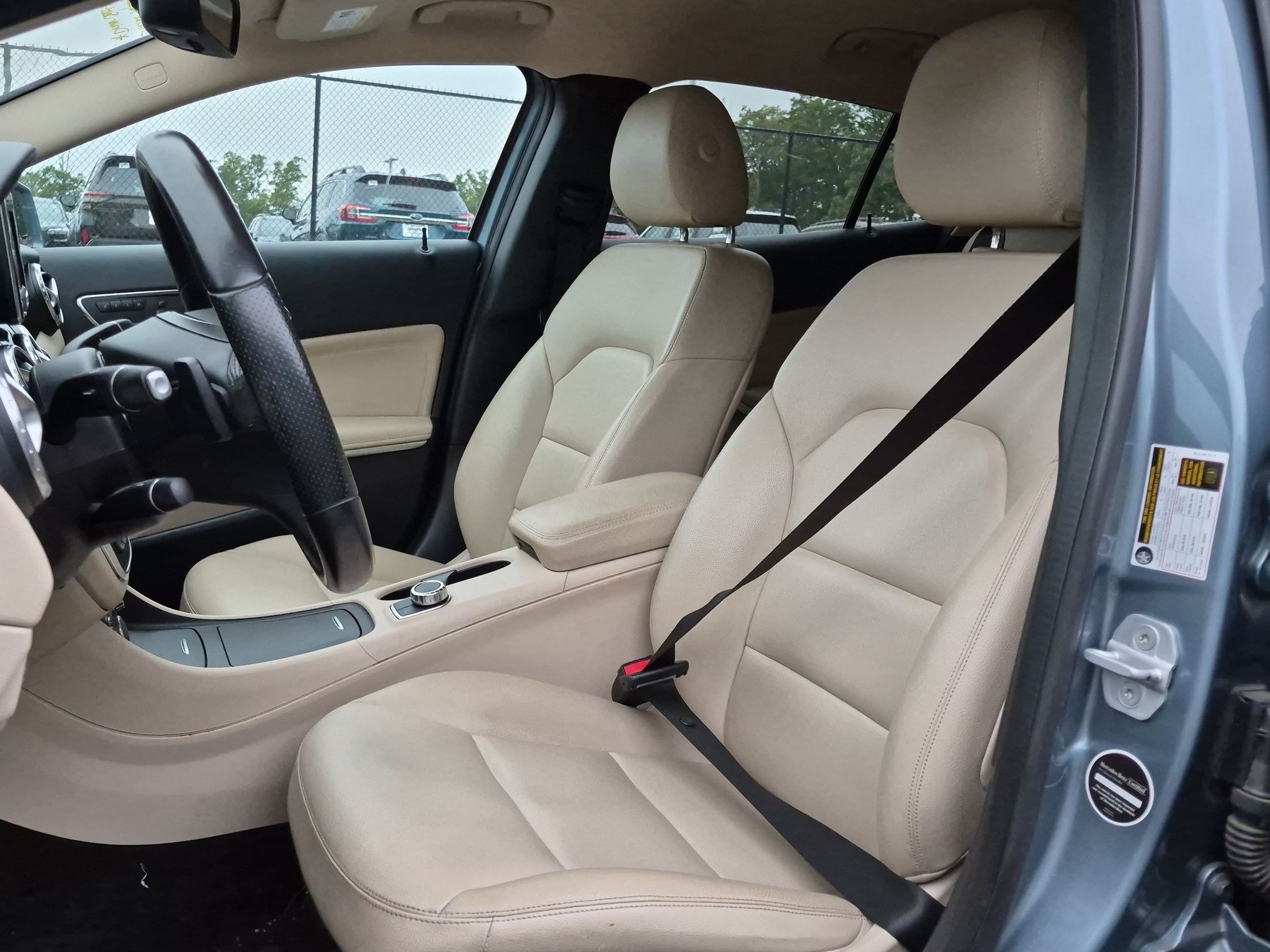 Certified 2015 Mercedes-Benz GLA 250 4MATIC image 12
