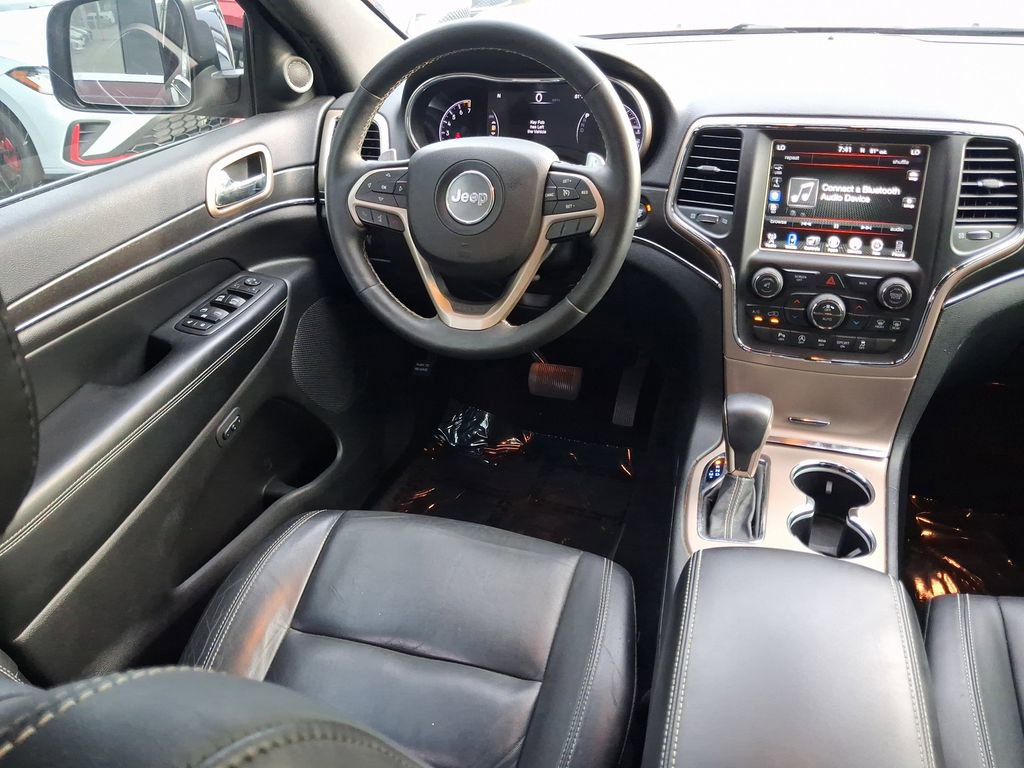 Used 2017 Jeep Grand Cherokee Limited RWD image 10