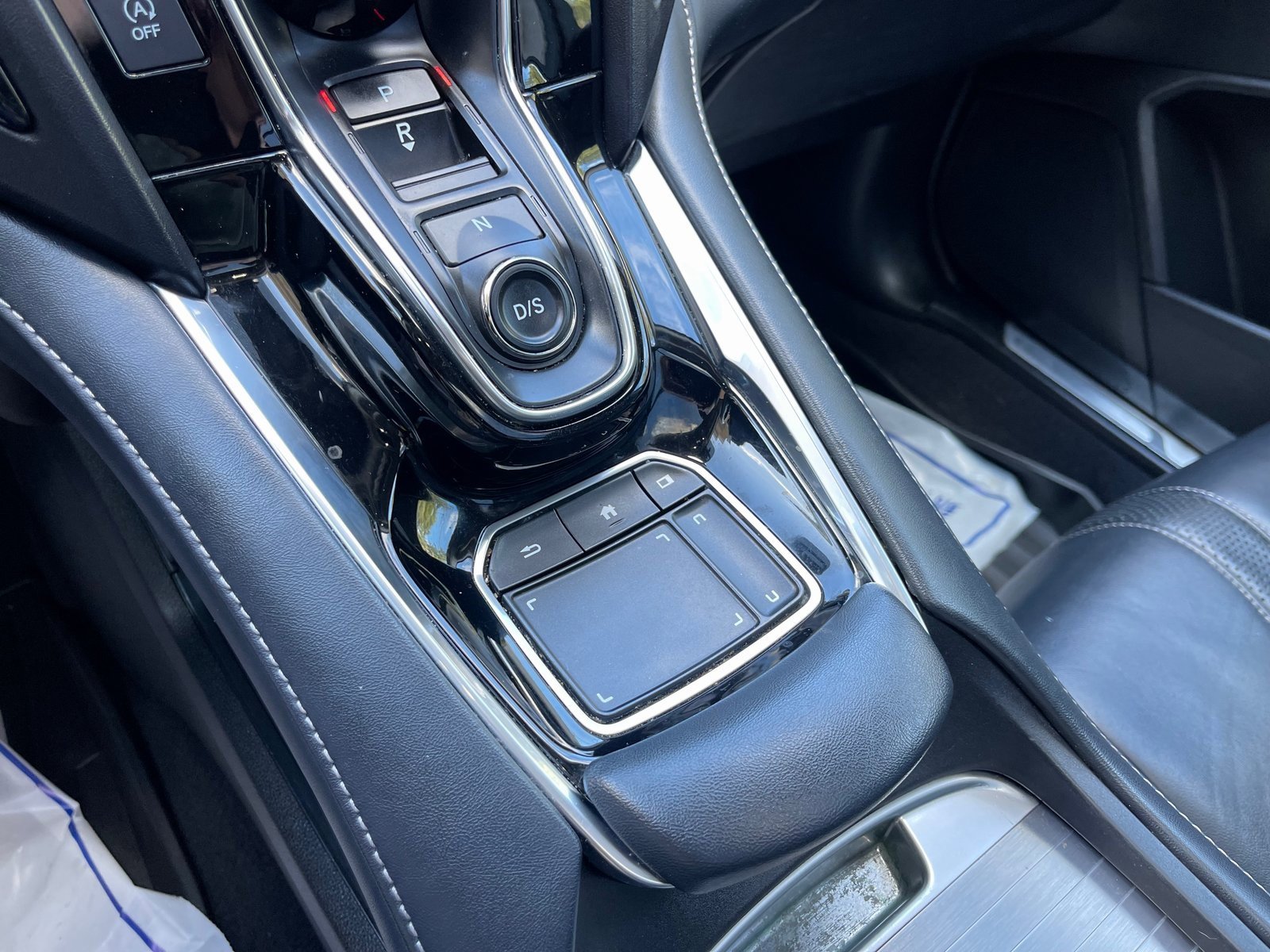 Used 2020 Acura RDX w/ Technology Package image 30