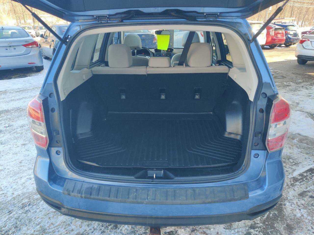 Used 2015 Subaru Forester 2.5i Premium w/ All-Weather Package image 12