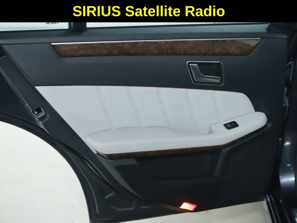 Used 2013 Mercedes-Benz E 350 4MATIC Sedan image 13