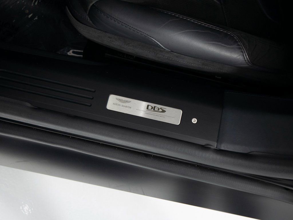 Used 2022 Aston Martin DBS Superleggera image 14