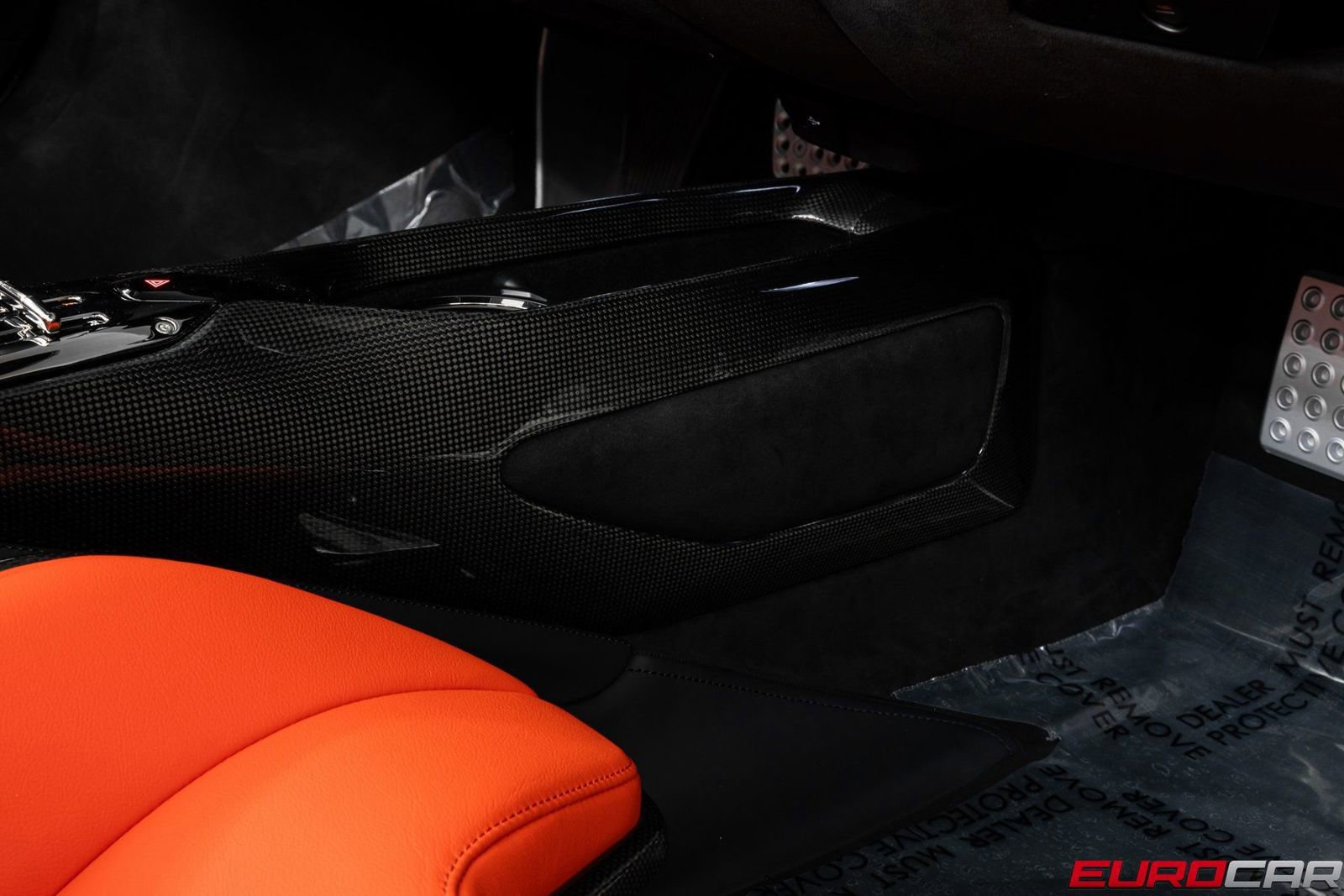 Used 2024 Ferrari SF90 Spider image 45