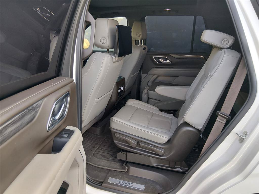 Used 2021 GMC Yukon SLT w/ SLT Luxury Plus Package RWD image 13