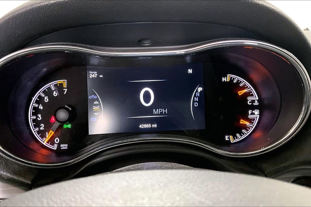 Used 2021 Jeep Grand Cherokee Limited image 18