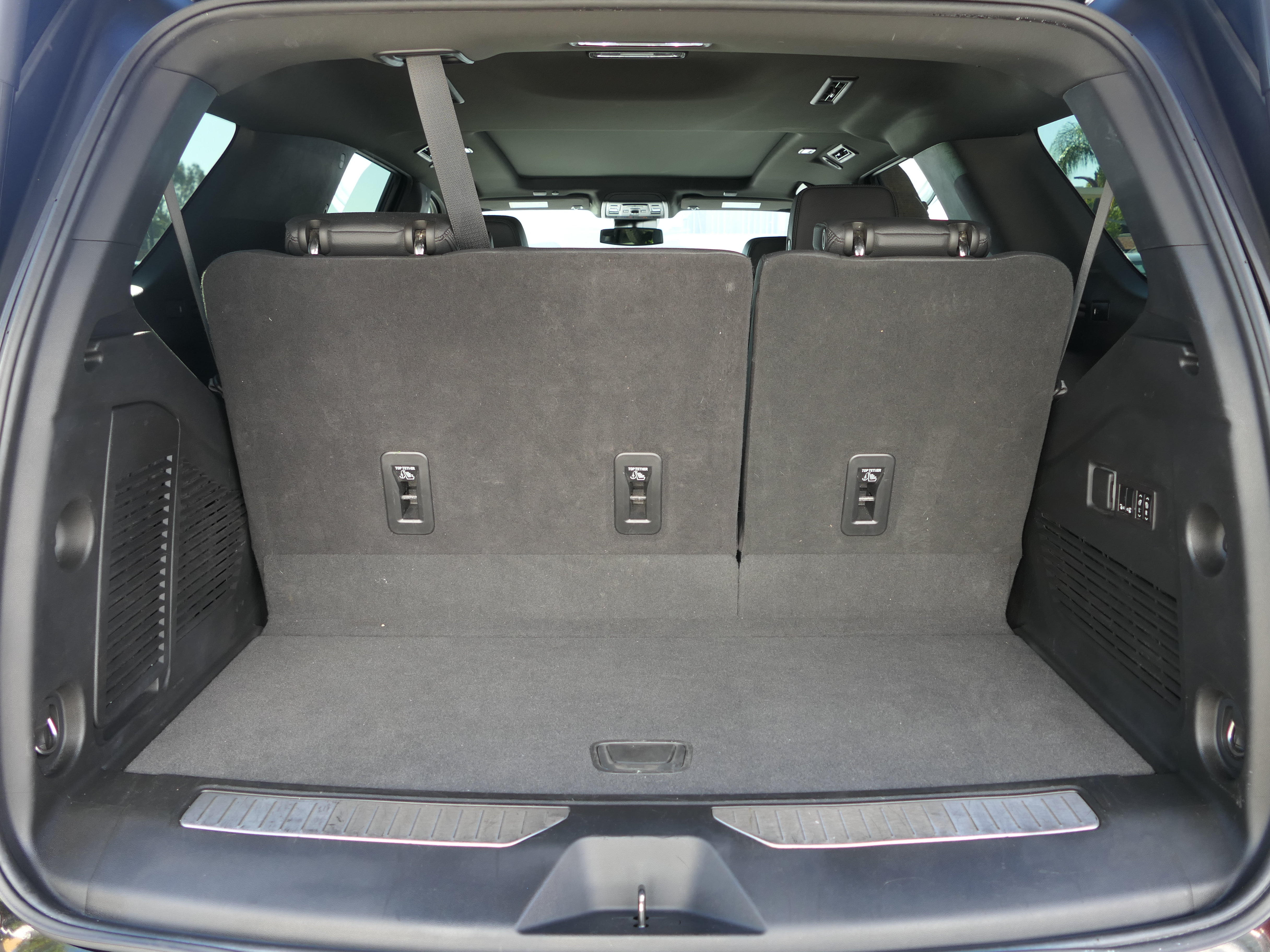 Used 2023 GMC Yukon Denali AWD/4WD image 25