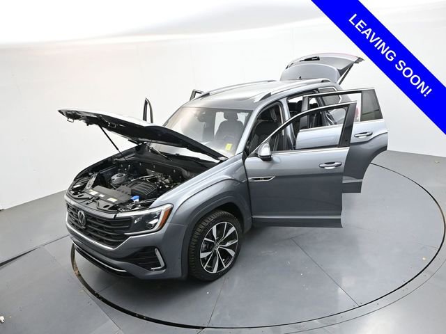 Used 2024 Volkswagen Atlas SEL Premium R-Line AWD/4WD image 37