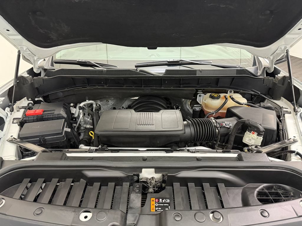 Used 2022 Chevrolet Silverado 1500 LT RWD image 31