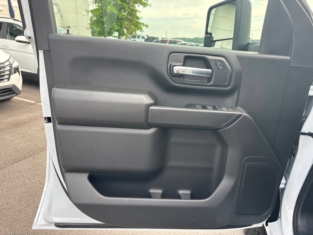 New 2026 GMC Sierra 2500 Pro w/ 1SA Pro Safety Plus Package AWD/4WD image 11