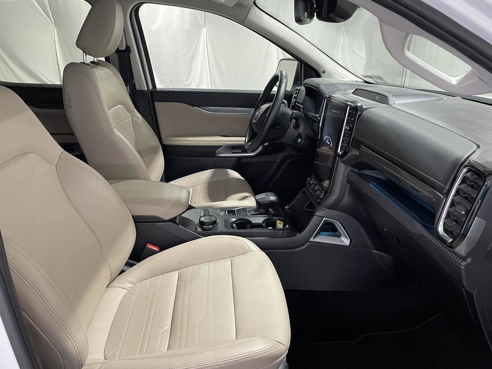 Used 2024 Ford Ranger Lariat w/ FX4 Off-Road Package image 17