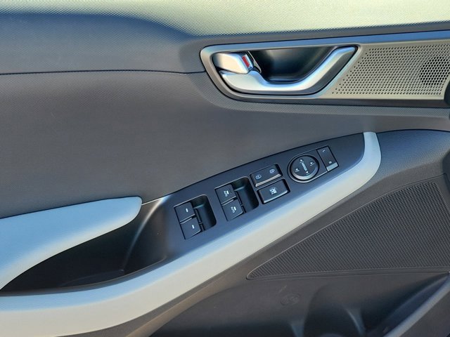 Certified 2022 Hyundai Ioniq SEL image 15