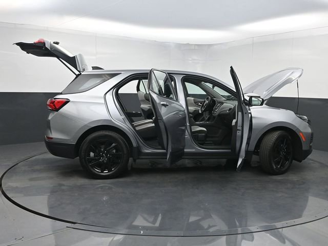 Used 2024 Chevrolet Equinox LS w/ Sport Edition image 39