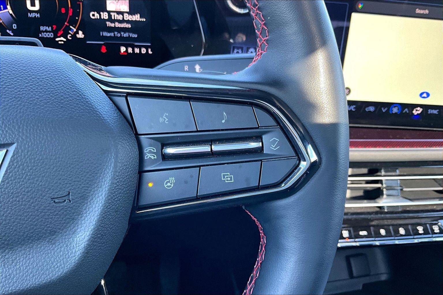 Used 2024 Chevrolet Traverse RS w/ LPO, Floor Liner Package image 20
