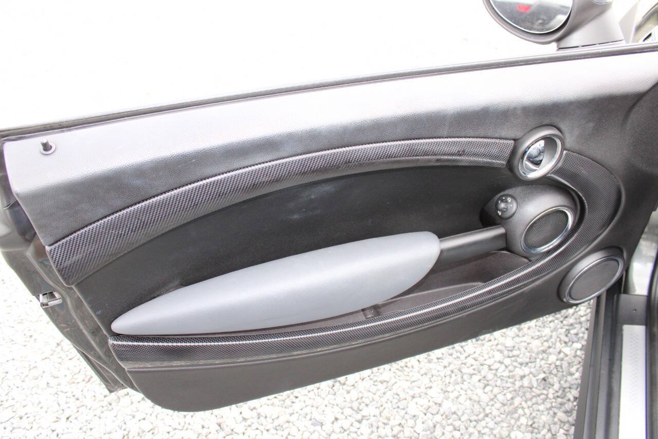 Used 2011 MINI Cooper S FWD image 27