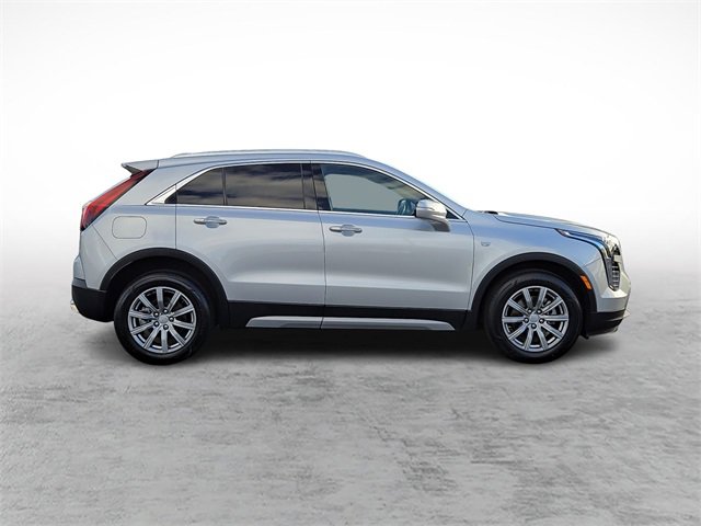 Used 2022 Cadillac XT4 Premium Luxury w/ Safety Alert Package image 6