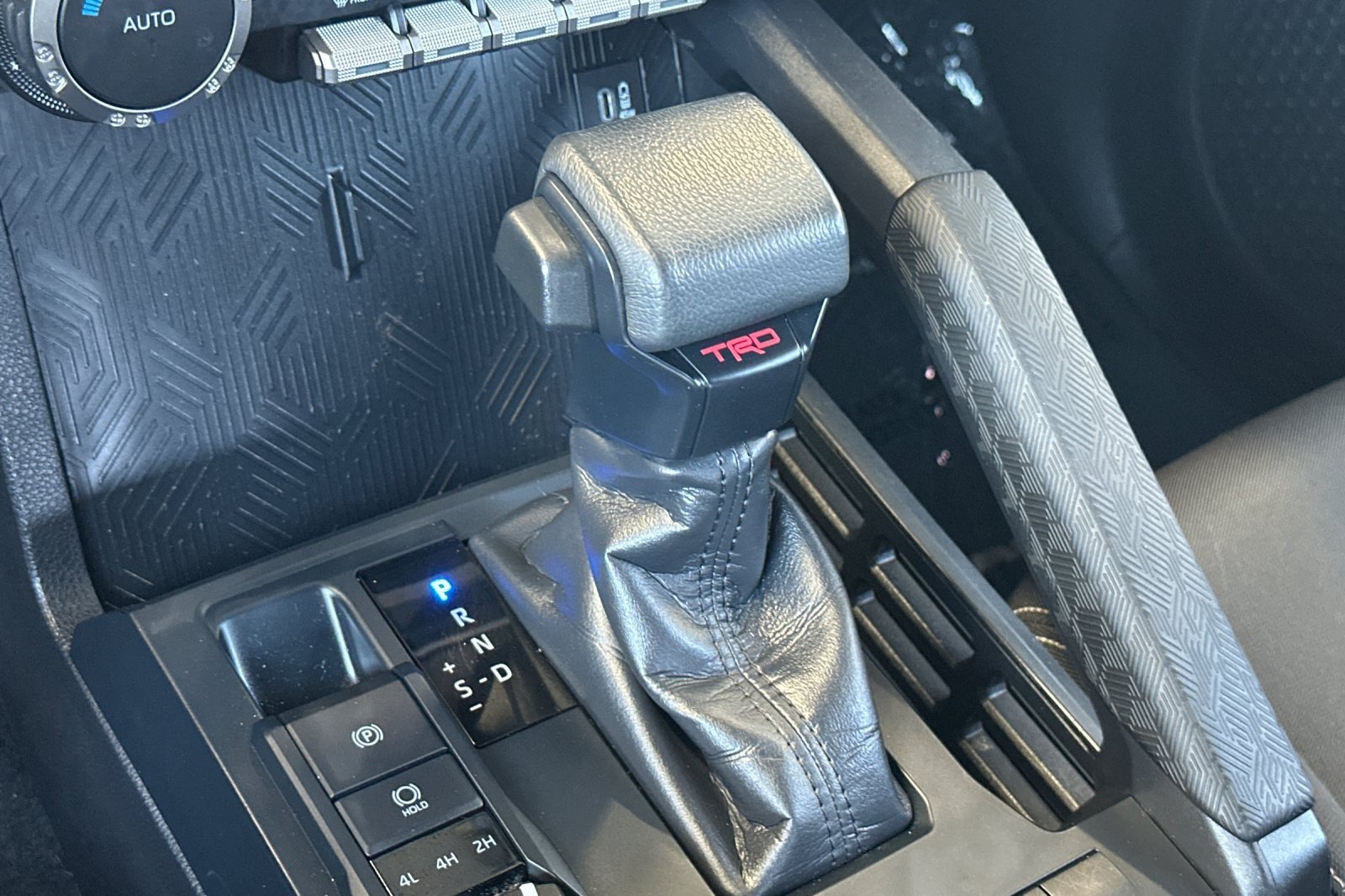 Certified 2024 Toyota Tacoma TRD Sport AWD/4WD image 19