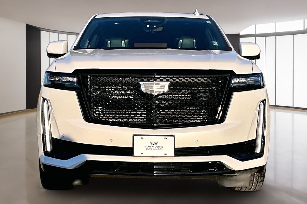 Used 2023 Cadillac Escalade ESV Sport Platinum w/ LPO, ONYX Package AWD/4WD image 3