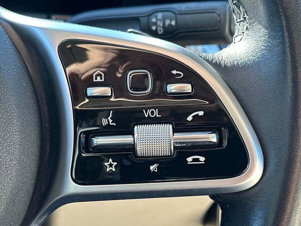 Certified 2023 Mercedes-Benz GLB 250 image 21