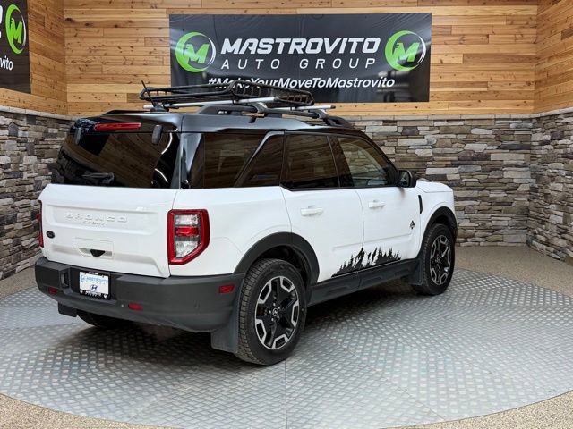 Used 2022 Ford Bronco Sport Outer Banks w/ Tech Package AWD/4WD image 11