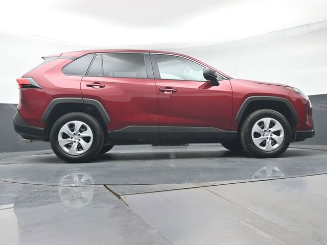 Certified 2025 Toyota RAV4 LE image 35