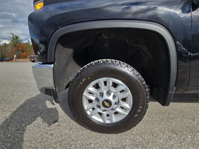 Used 2022 Chevrolet Silverado 2500 LT w/ Snow Plow Prep/Camper Package image 34