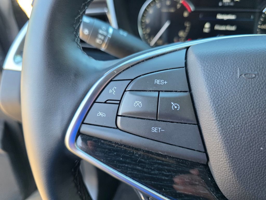 Used 2025 Cadillac XT5 Premium Luxury image 24