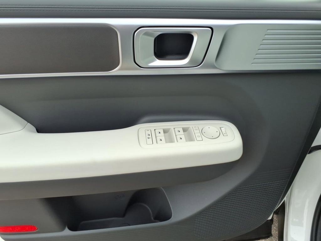 New 2026 Hyundai Santa Fe SE AWD/4WD image 13